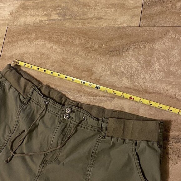 Lane Bryant Capri Olive Green Size 24 Drawstring/Button Closure - Picture 2 of 8